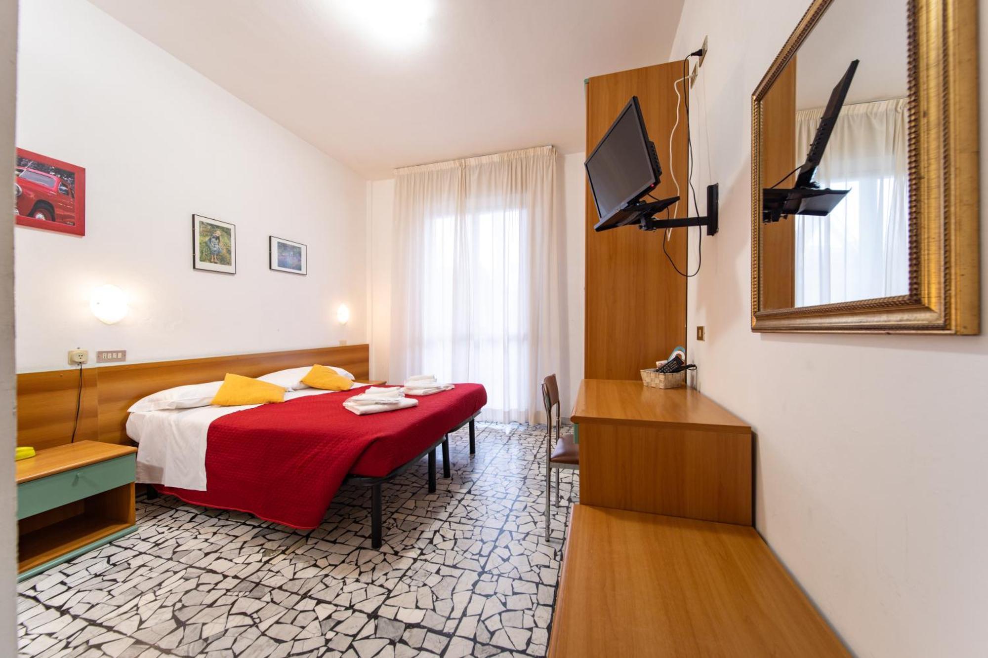 Hotel Cortina Rimini Esterno foto