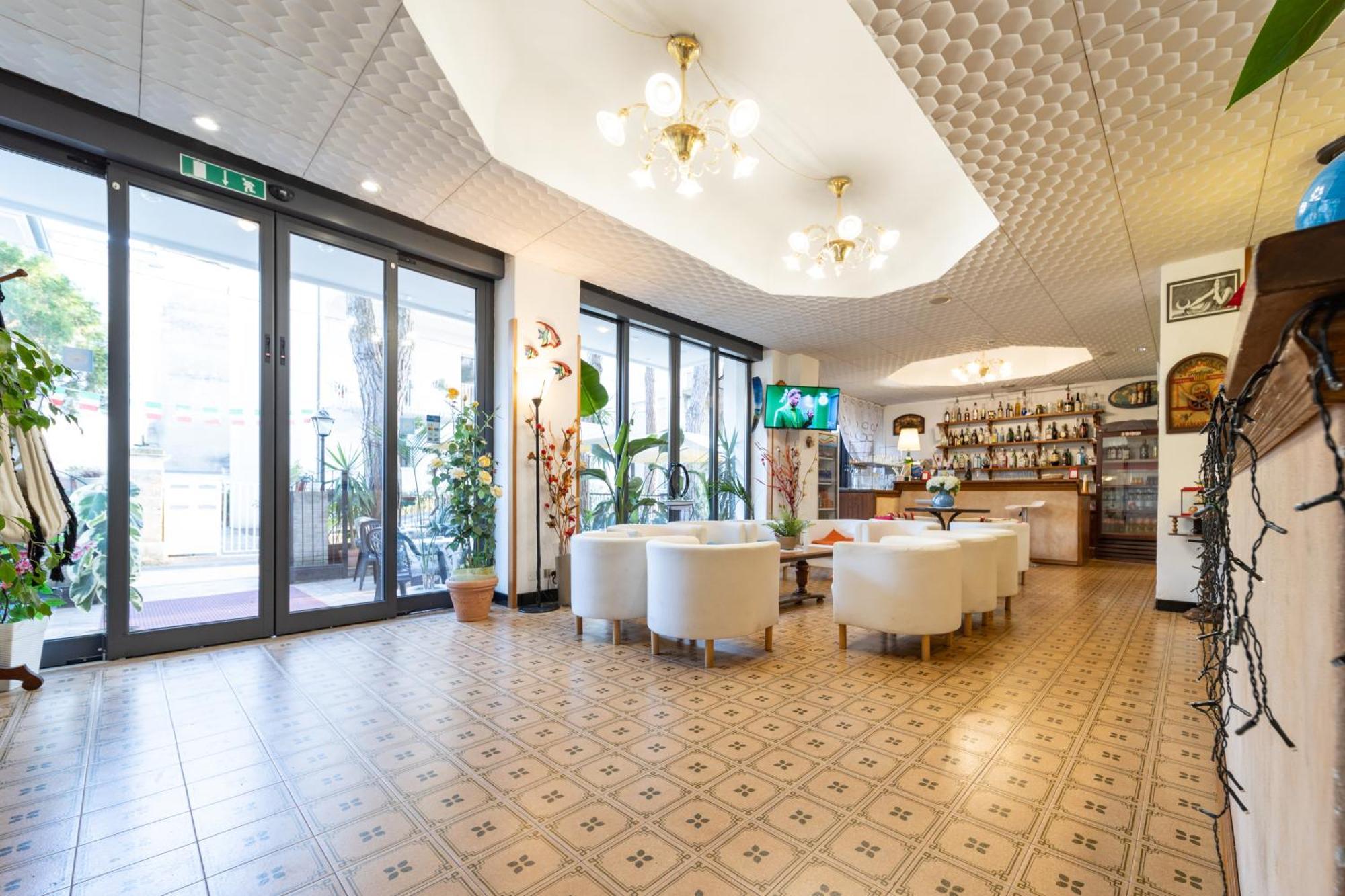 Hotel Cortina Rimini Esterno foto